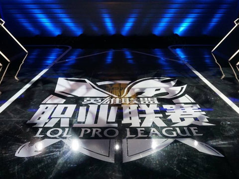 夏季赛激情开战 QG惊艳全场 | 刺猬战报