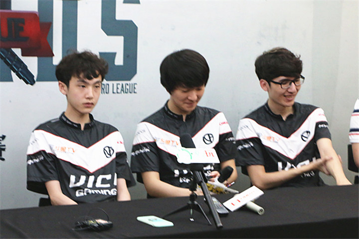 Vgs Esports VG赛后群访:最近大家在训练赛的发挥都比较好 - LOL赛事讨论区-Score-电竞玩家赛事社区